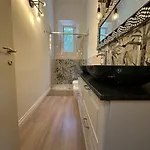 Eleganza Marina 펜션
